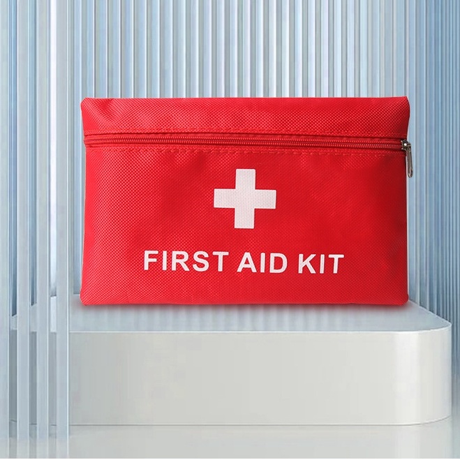 14pcs First Aid Kit Trauma Kit - Travel Accessories Kit recension och pris