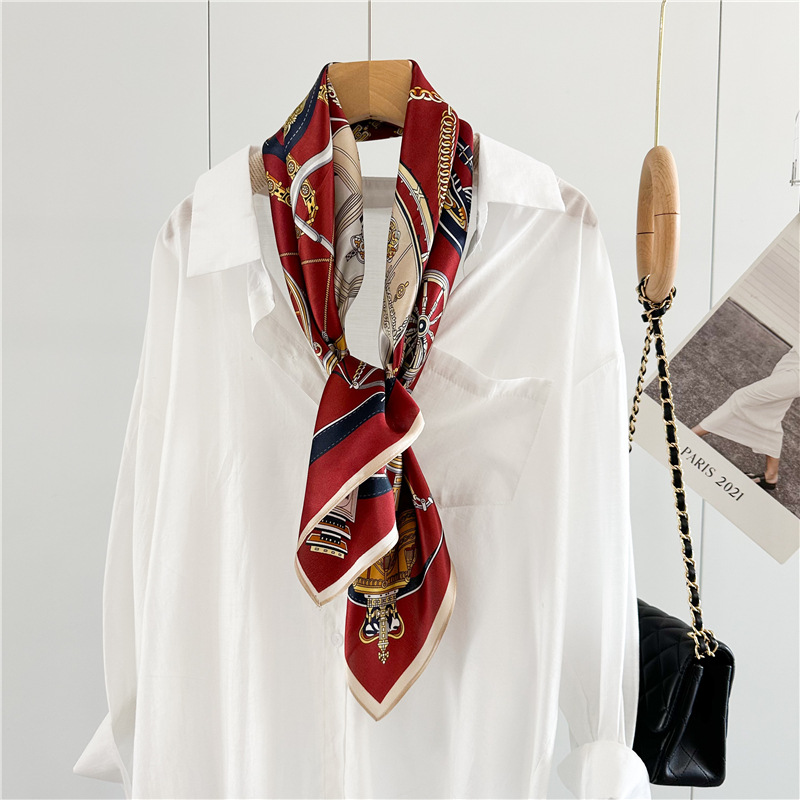 12MM Soft Silk Scarf Women 90C - Travel Accessories To Gift recension och pris