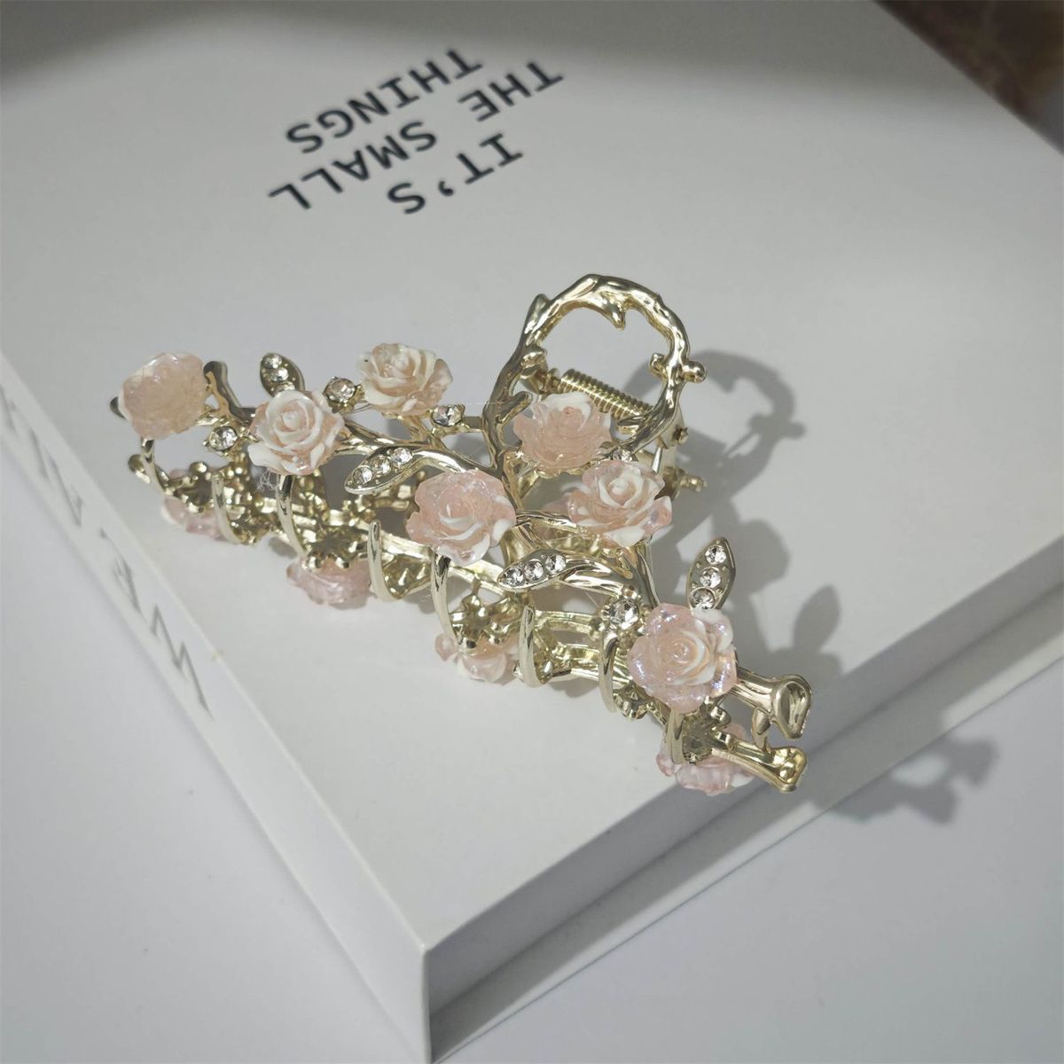 Elegant Little Chinese-Inspire - Travel Accessories Aesthetic recension och pris